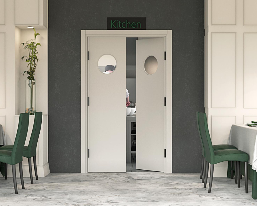 Swing doors for restaurants: why use them and what they are